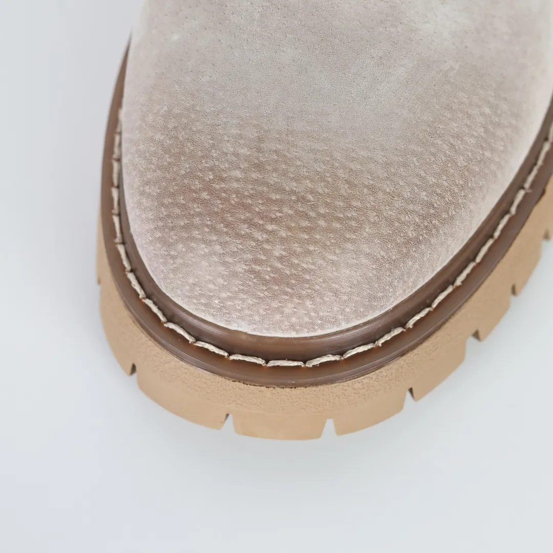 Local 💰560 supports store Timberland Timberland/Timberland outdoor casual rhubarb boots TB10078, top-grade frosted fine-grained cowhide, with anti-odor and anti-corrosion genuine leather latex insoles. The shoe body is light and comfortable. It is insulated and wear-resistant in winter. Size: 39 40 41 42 43 44 Note: one size larger than sports shoes